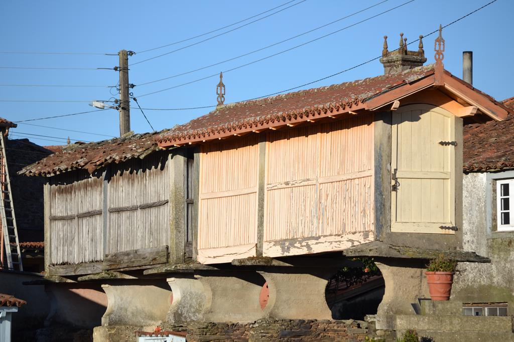 Vila Peregrina Castaneda  ภายนอก รูปภาพ