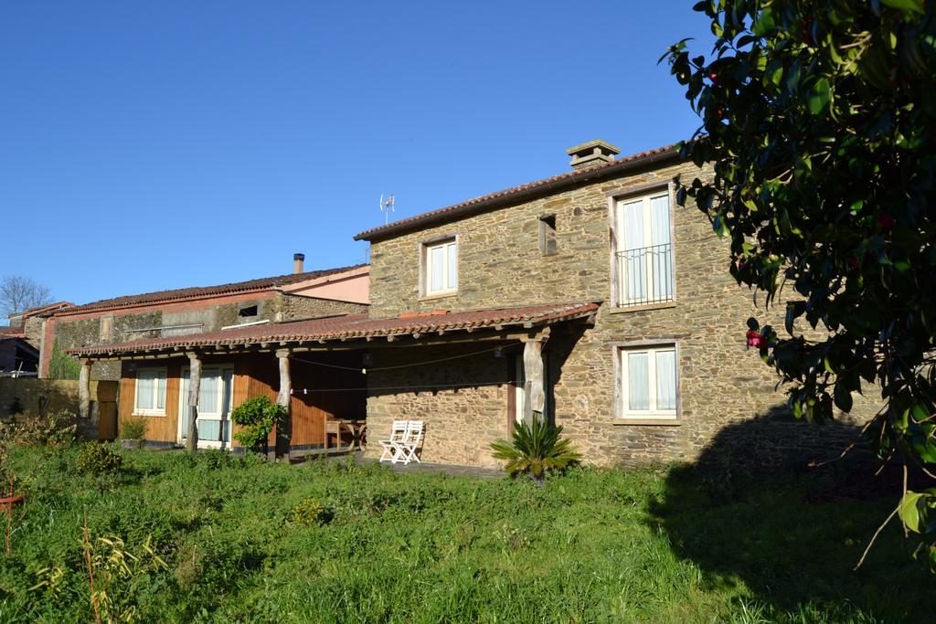 Vila Peregrina Castaneda  ภายนอก รูปภาพ