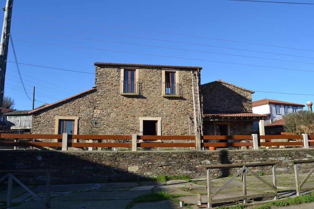 Vila Peregrina Castaneda  ภายนอก รูปภาพ