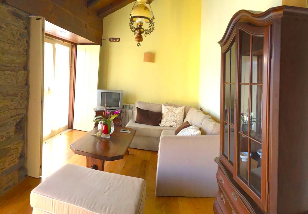 Vila Peregrina Castaneda  ภายนอก รูปภาพ